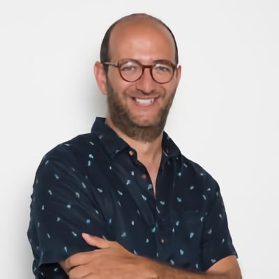 Ángel González